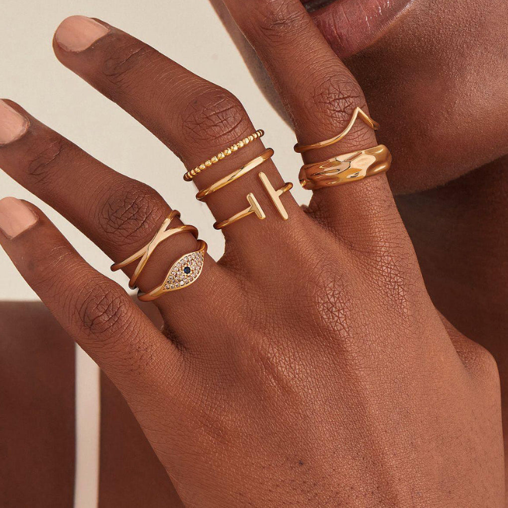 JACQUIE PAVE DIAMOND EVIL EYE RING