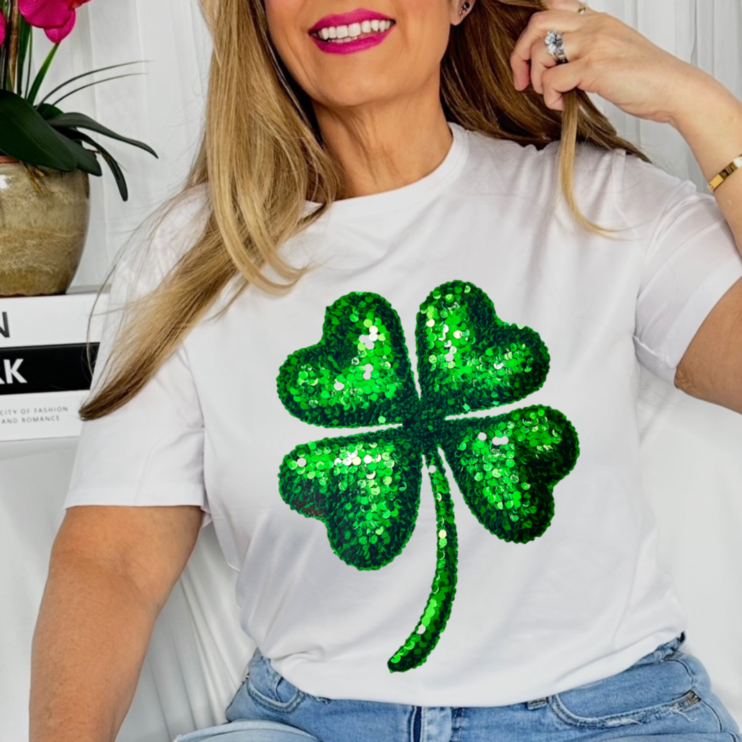 "MY FAVORITE LUCKY CLOVER"