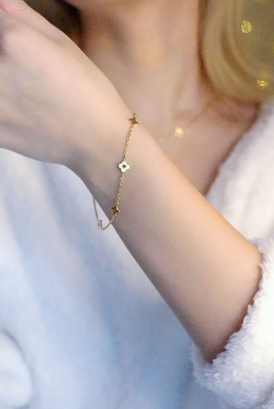 ELEGANT LUCKY BRACELET