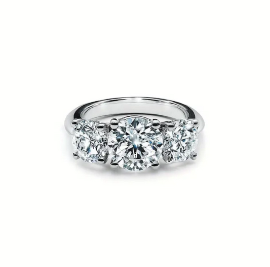 “ANASTASIA” 2.0CT THREE STONE