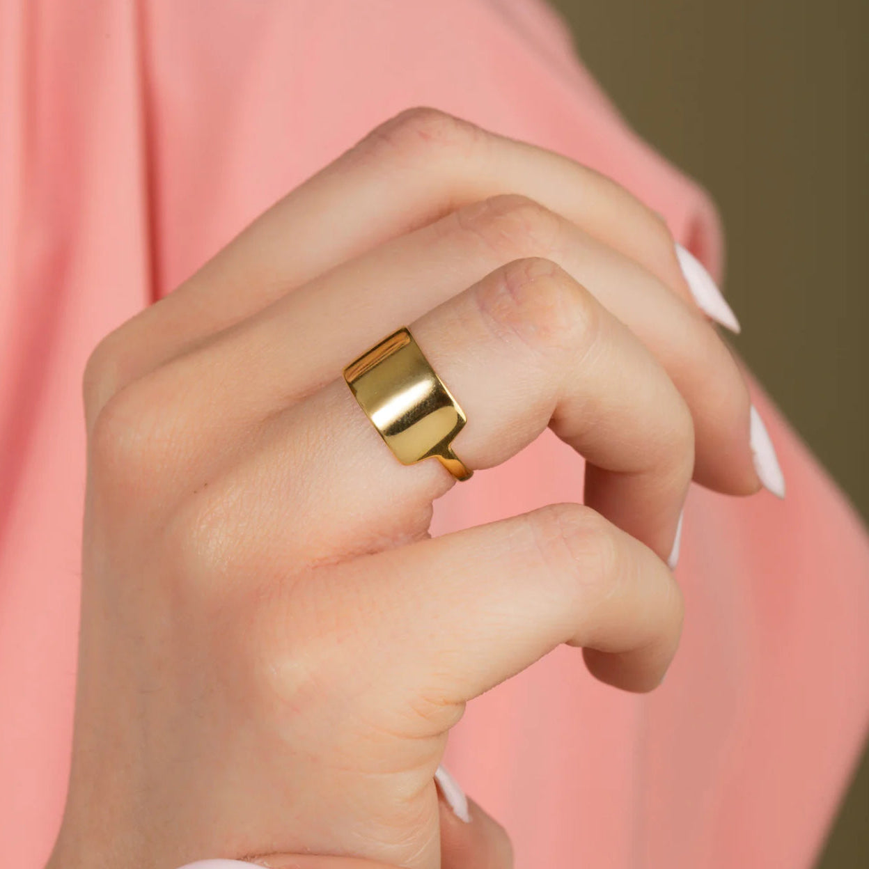 COSIMA FLAT SIGNET RING