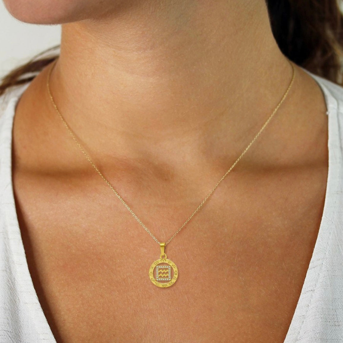 ROUND DIAMOND ZODIAC