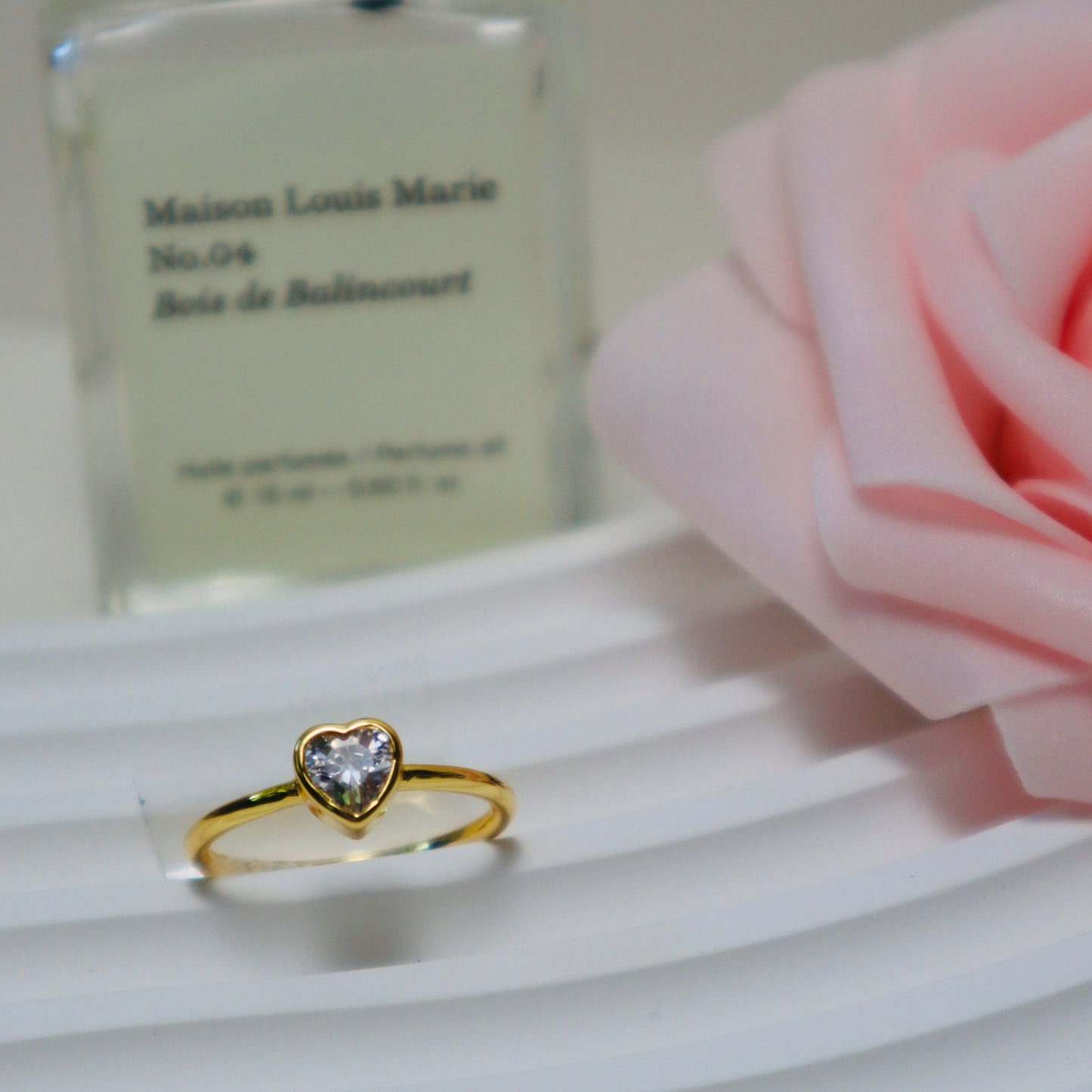 WHITE TOPAZ TINY HEART RING