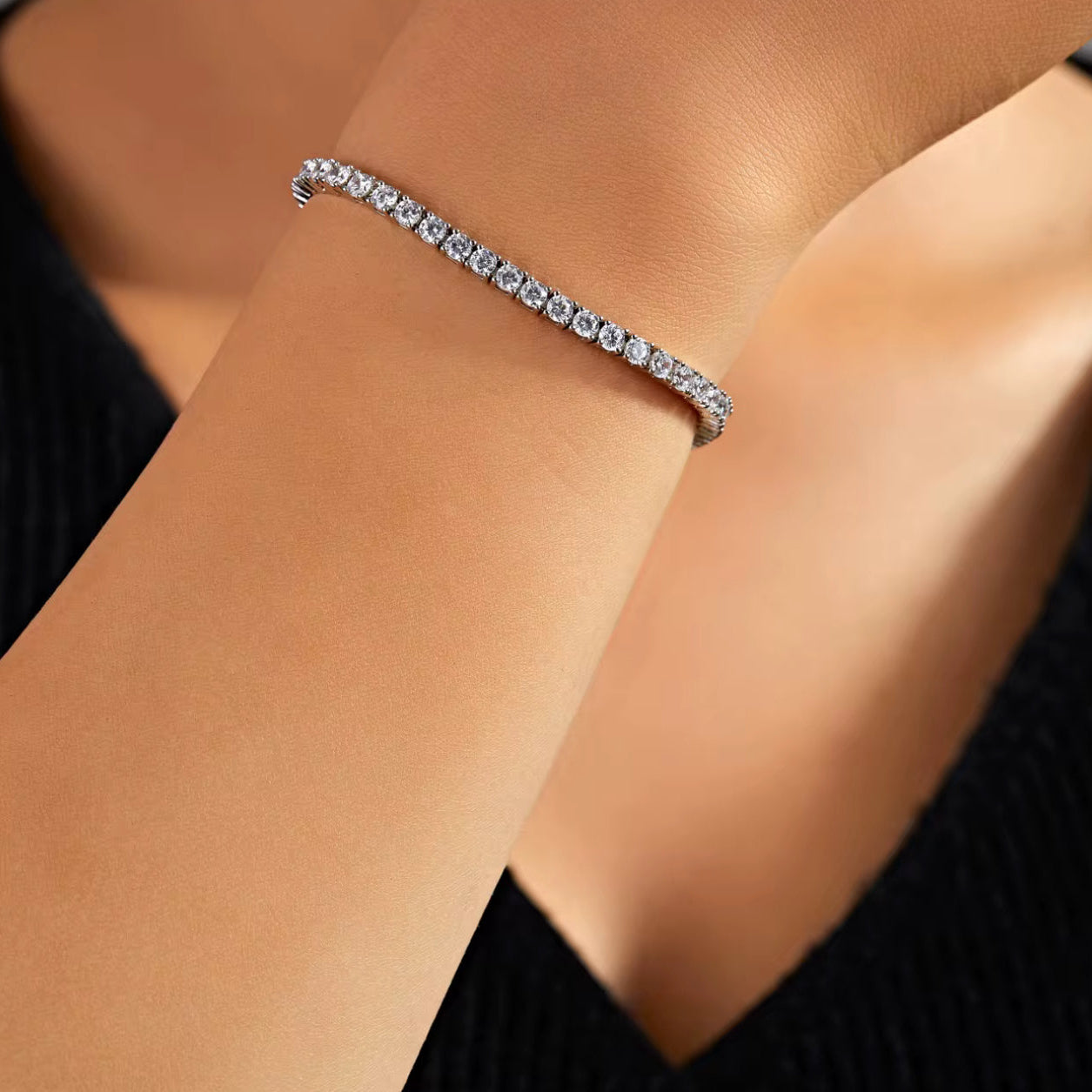 STARLETTE DIAMOND BRACELET