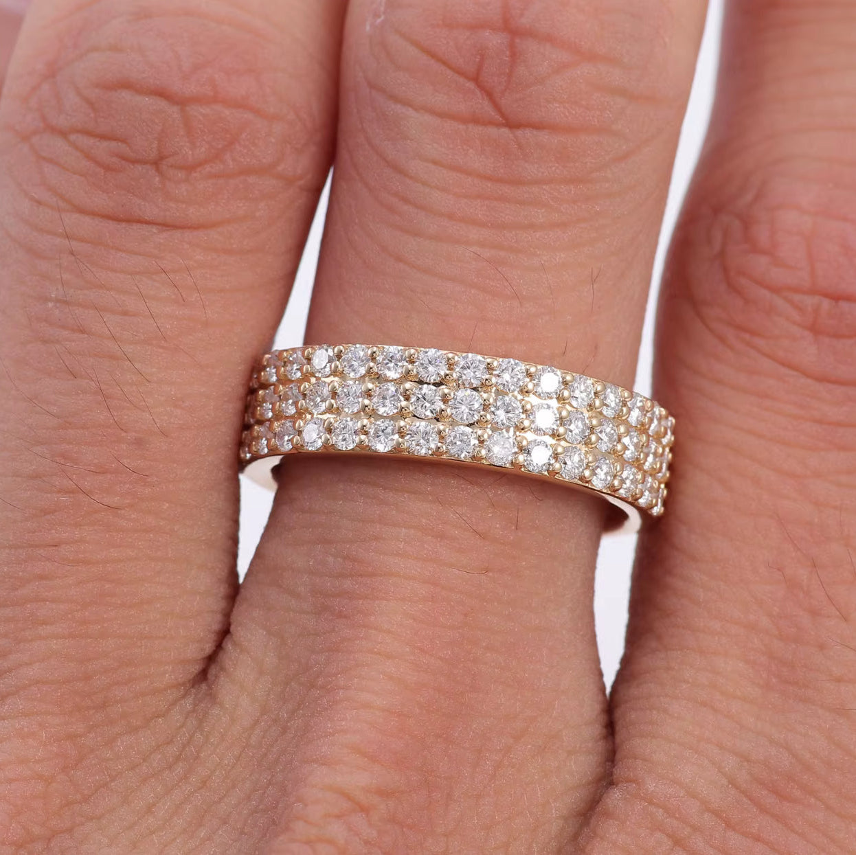 ARIYA WIDE DIAMOND RING