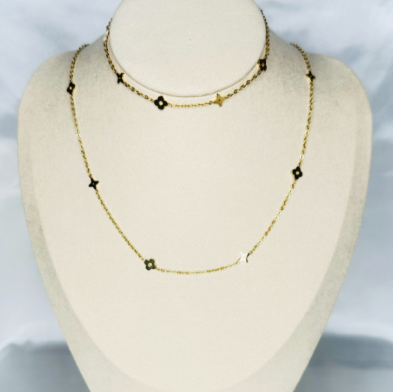 ELEGANT LUCKY NECKLACE